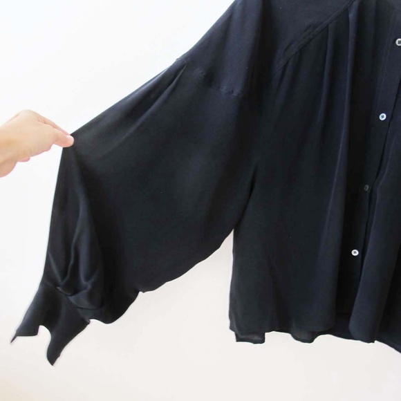 IRO Issa Silk Crepe Blouse Black 38 Minimalist Office Avant Garde Wide Sleeve - Picture 6 of 8